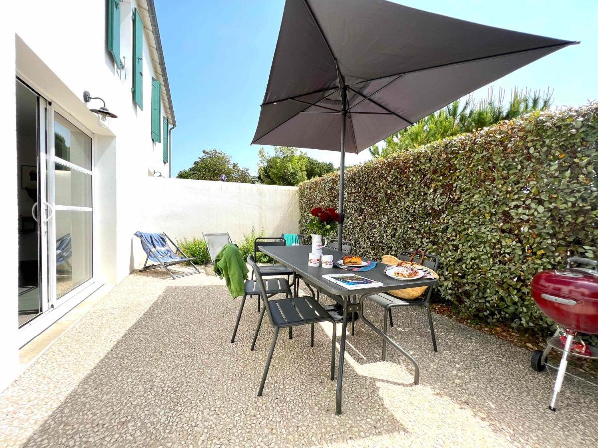 Le Clos Des Vieux Moulins La Flotte Exterior photo